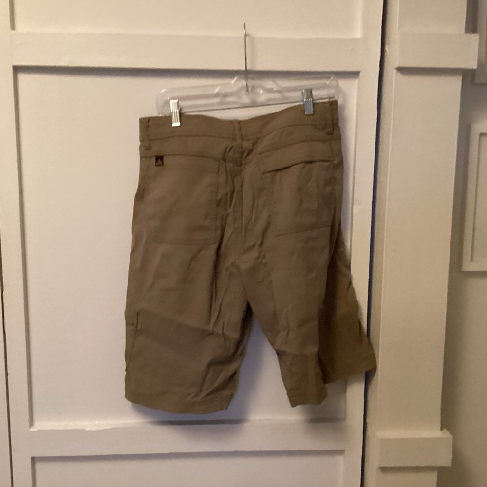Men's Tan Shorts
